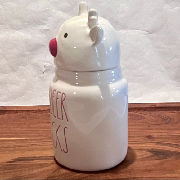 Rae Dunn Small Ceramic REINDEER SNACKS Canister Jar White/Red - Picture 5 of 12